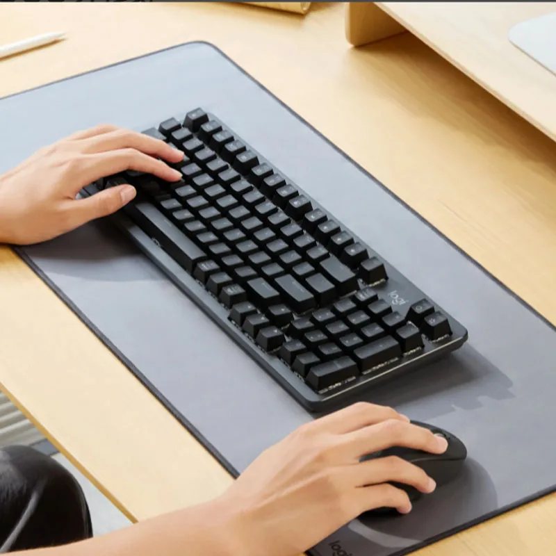 لوجيتك K868 لوحة مفاتيح الألعاب الميكانيكية اللاسلكية ثلاثية الوضع بإضاءة خلفية قابلة للتخصيص مع مفاتيح قابلة للإزالة وأغطية مفاتيح قابلة للاستبدال