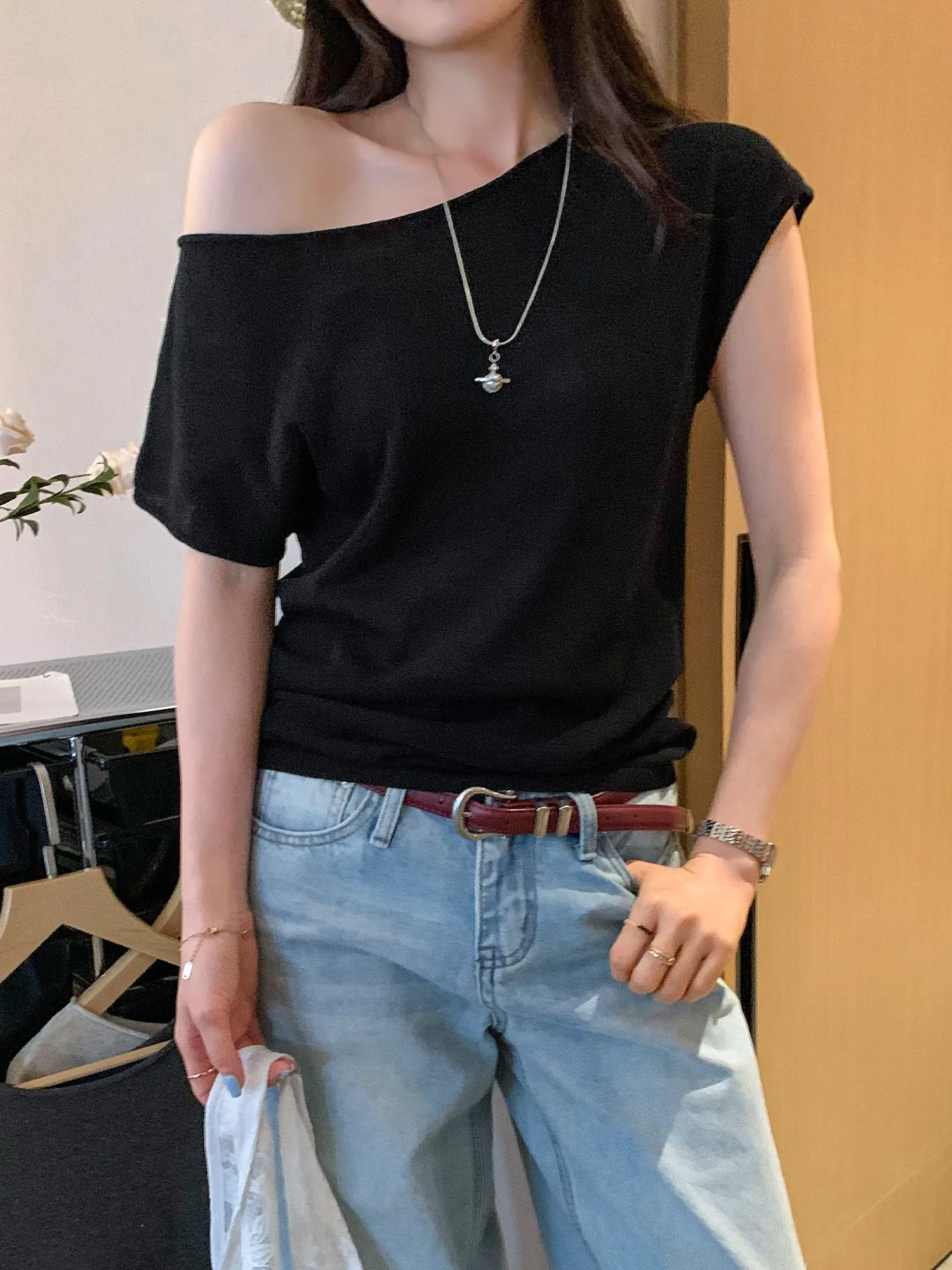 Laid-back Style Shoulder-baring Short Sleeve Knitted Top Women's Summer New Loose Slimming Versatile  Color Simple Blouse