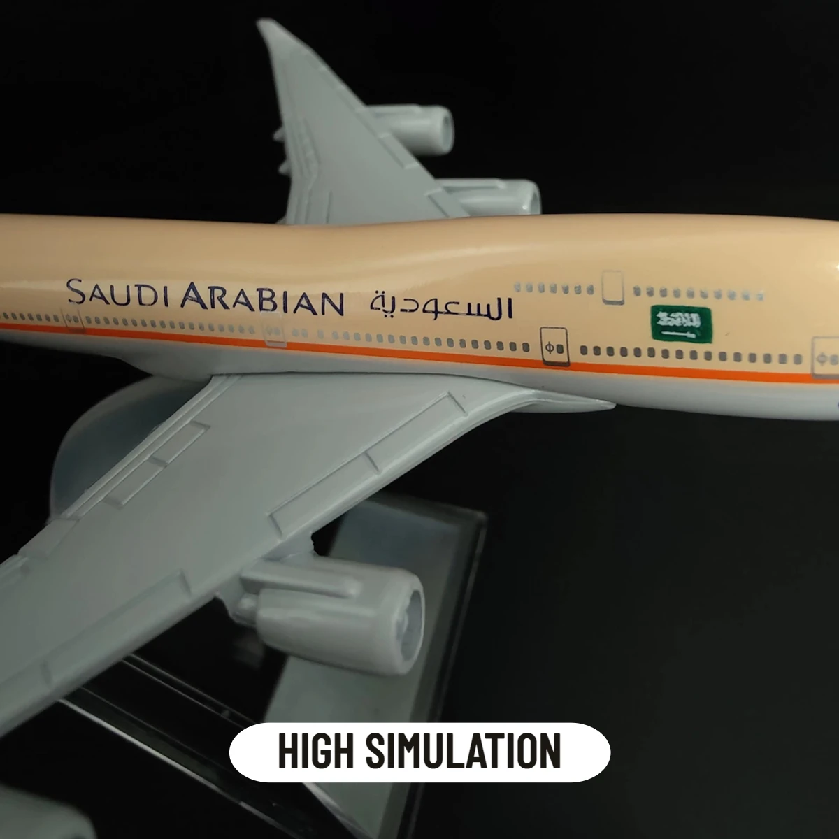 1:400 Metal Aircraft Model Replica Air SAUDI ARABIAN B747 Airplane Scale Miniature Art Home Decoration Diecast Aviation Toy Gift