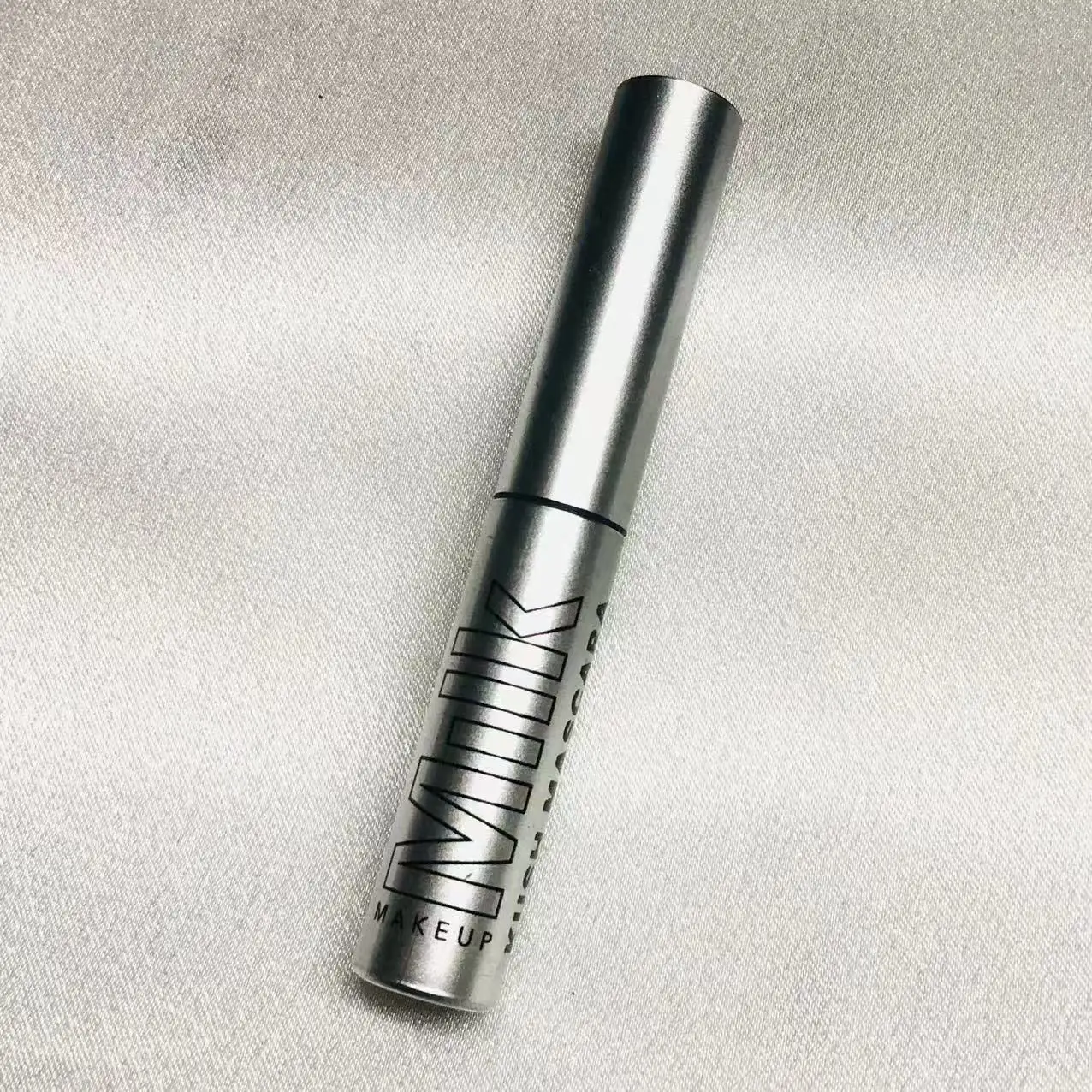 3ml ที่ไม่ซ้ํากัน Crisscross Bristles KUSH Liquid มาสคาร่า Quick DRY Lasting Waterproof Eyelash Mask Curling ขนตาหนานมแต่งหน้า