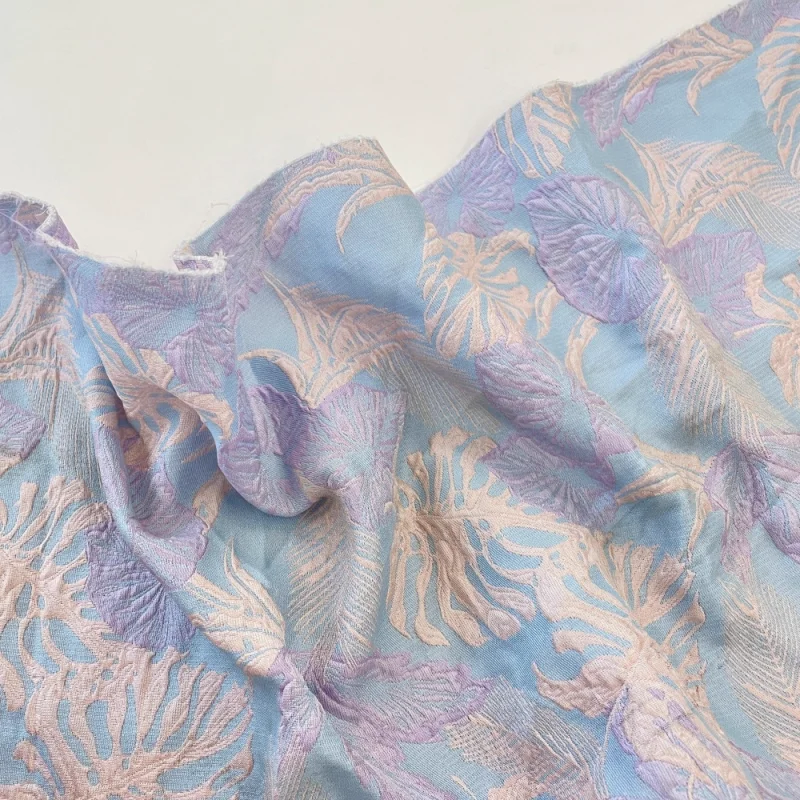 

Ткань с жаккардовым узором в виде листьев для нишевой одежды, платьев, простыней, высококачественной полиэфирной ткани своими руками.