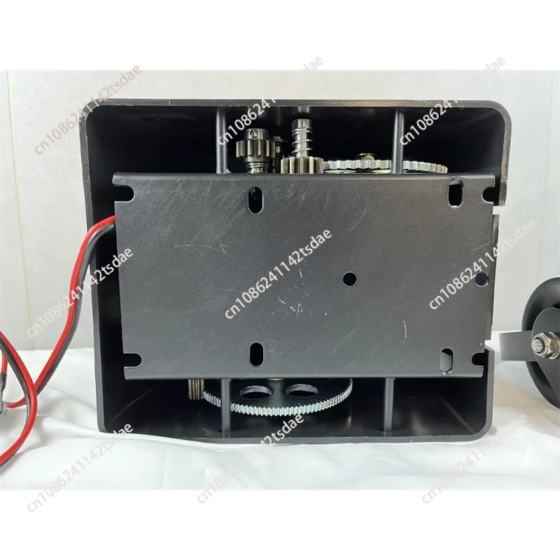 12V electric windlass winch is suitable for fresh water automatic anchoring, anchor weight 21 kg, yacht ship
