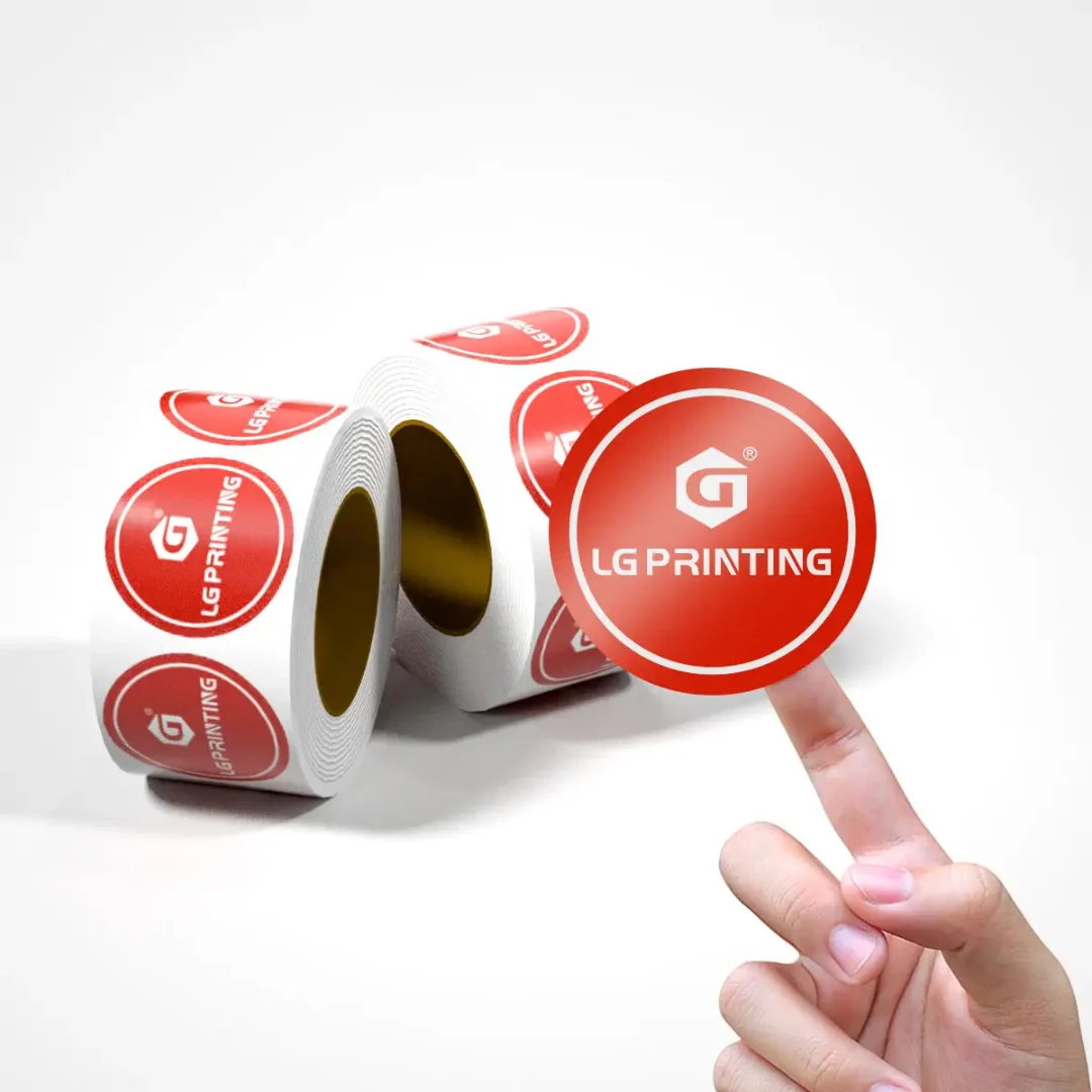 Chinese manufacturers wholesale custom transparent stickers and vinyl label printing.