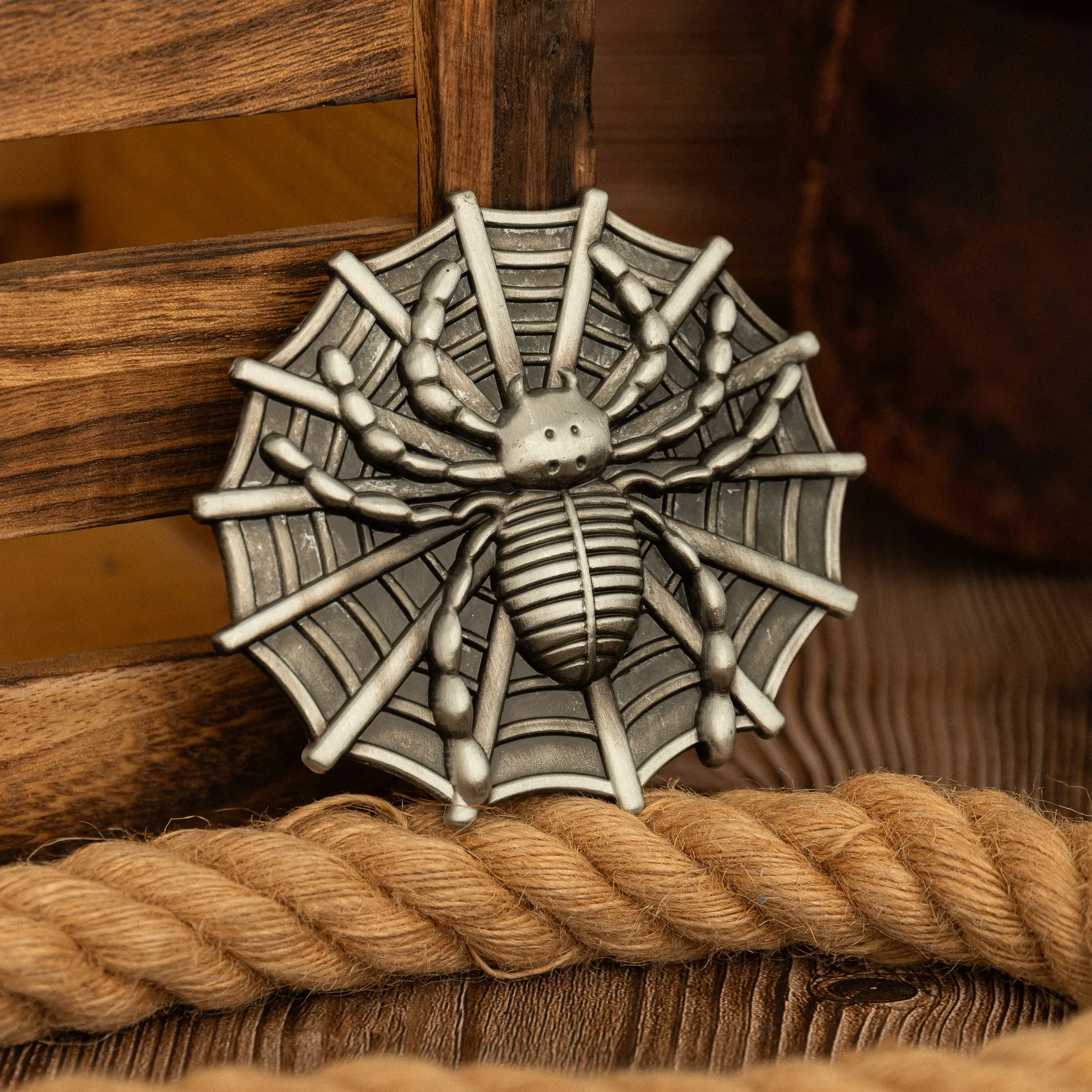 One Spider Web Spider Buckle, A Retro and Fashionable Western Men's Novel Belt Buckle