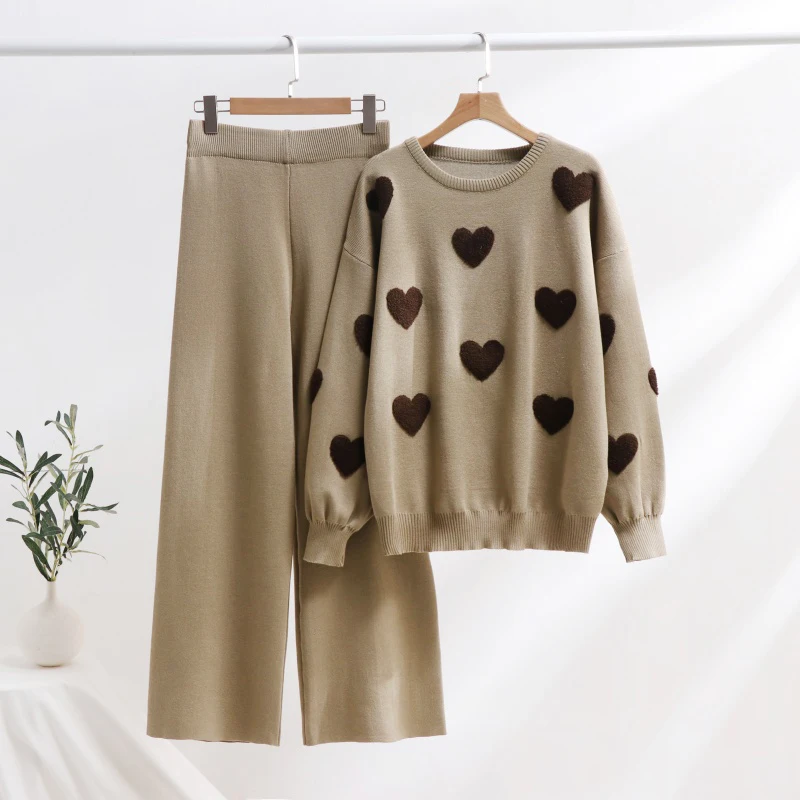 Elegant 2 Piece Knit Pants Set Women Love Heart Knitted Sweatshirt Matching Sets Casual Knitted Two Piece Sets Women Winter 2024