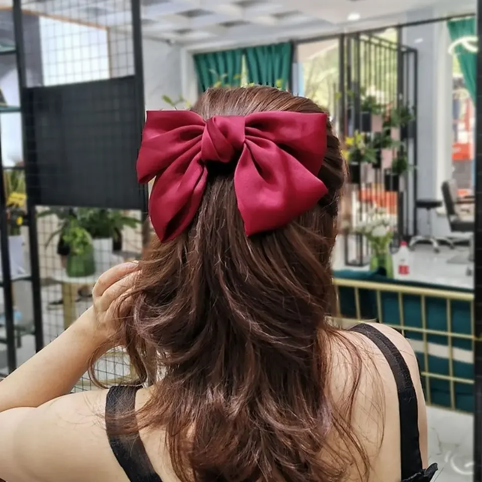 Fashionable and Sweet Bow Girl Spring Clip Back Spoon Top Clip Half Tie Hair Jewelry New Summer Women\'s Small Fresh Hair Clip