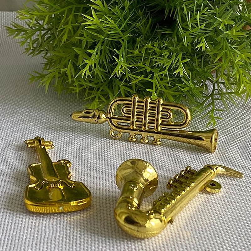 1PC Mini Plastic Musical Instrument Good Gift For Friends Collecting Gold Christmas Tree Hanging Xmas Decor Handicraft Gift