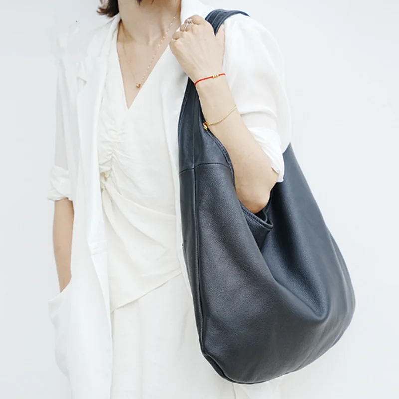 New leather women's shoulder bag underarm lazy personality soft cowhide shopping bag sails Cloth bread