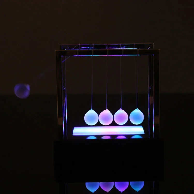 Модель Ньютона для демонстрации принципа равновесия, игрушка