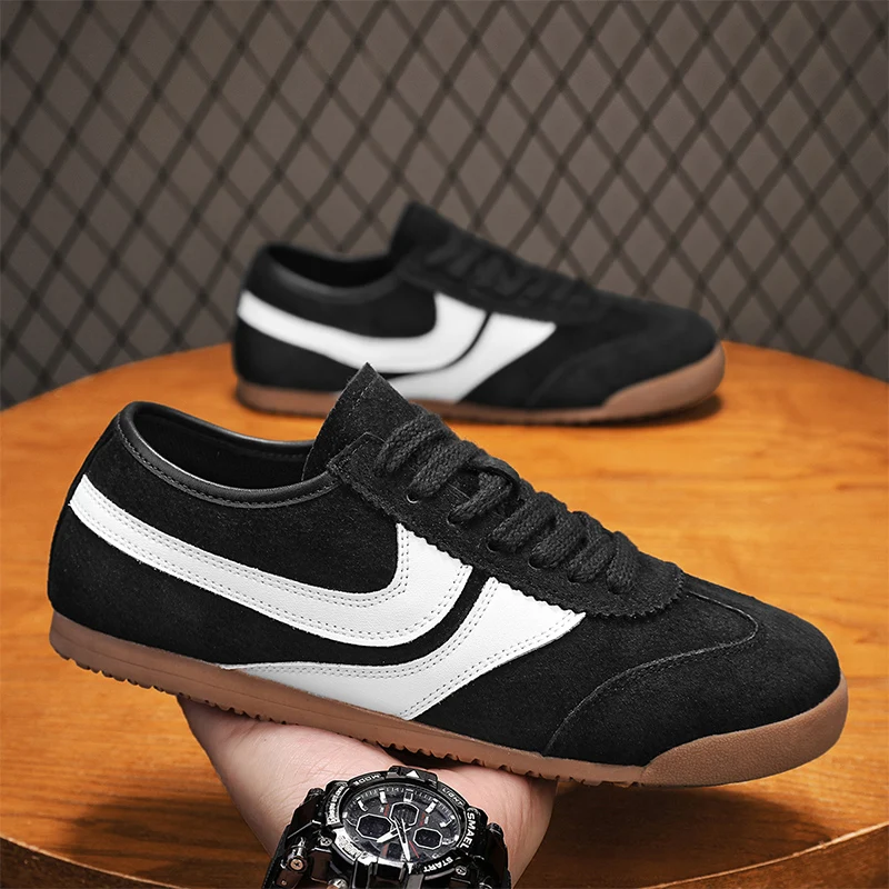 

Outdoor Men Casual Sneakers Comfortable Walking Shoes Breathable Non-Slip Running Shoes Soft Sole Men Sport Shoes Tennis Shoes