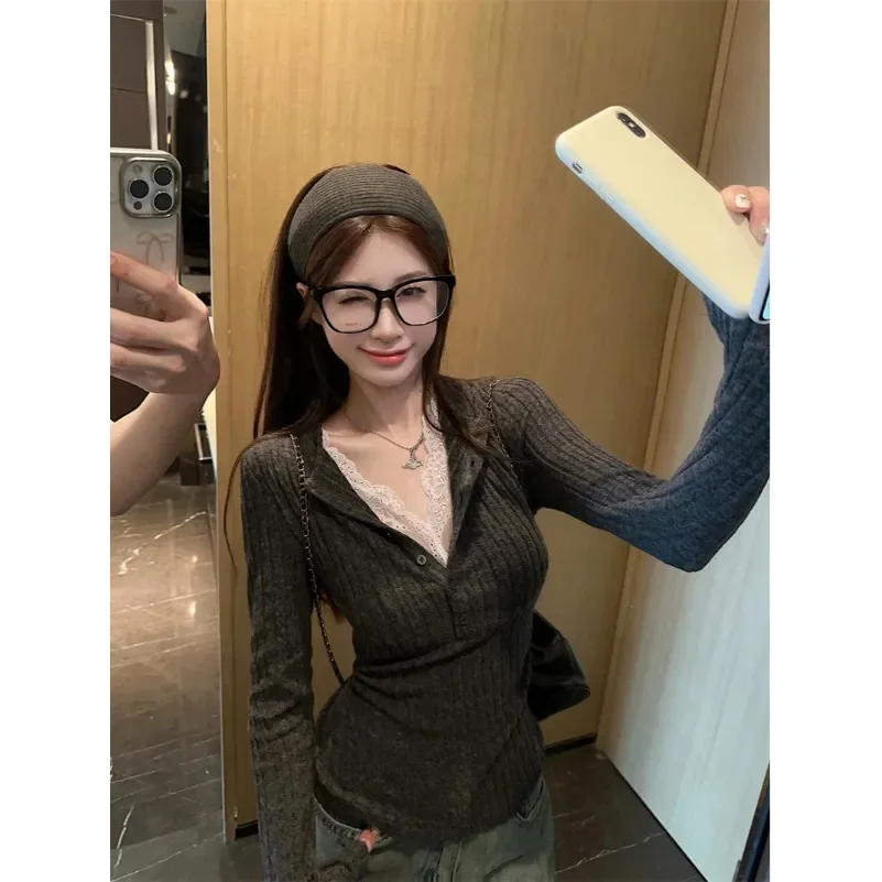 Hot girl pure desire fake two-piece niche lace splicing sweater female winter design unique slim bottoming top