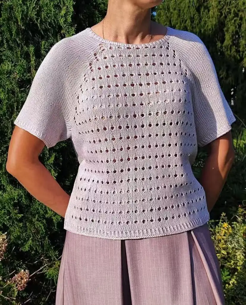 

Fashionable and Versatile Round Neck Hollow Knitted Short Sleeve Women's Fashionable Age Reducing Style Top Breathabl
