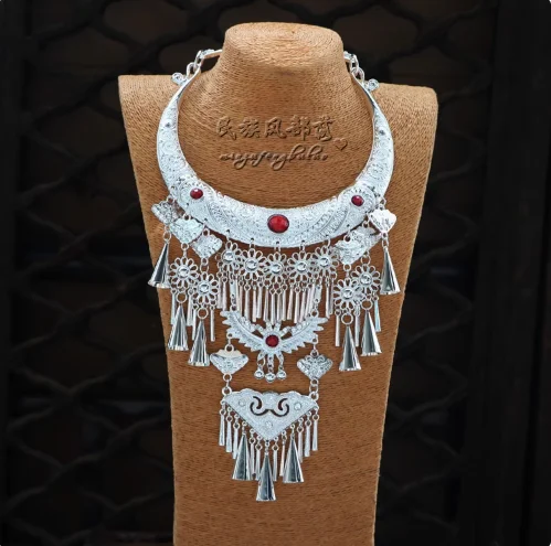 

Chinese Ethnic Style Dai Silver White Miao Silver Collar