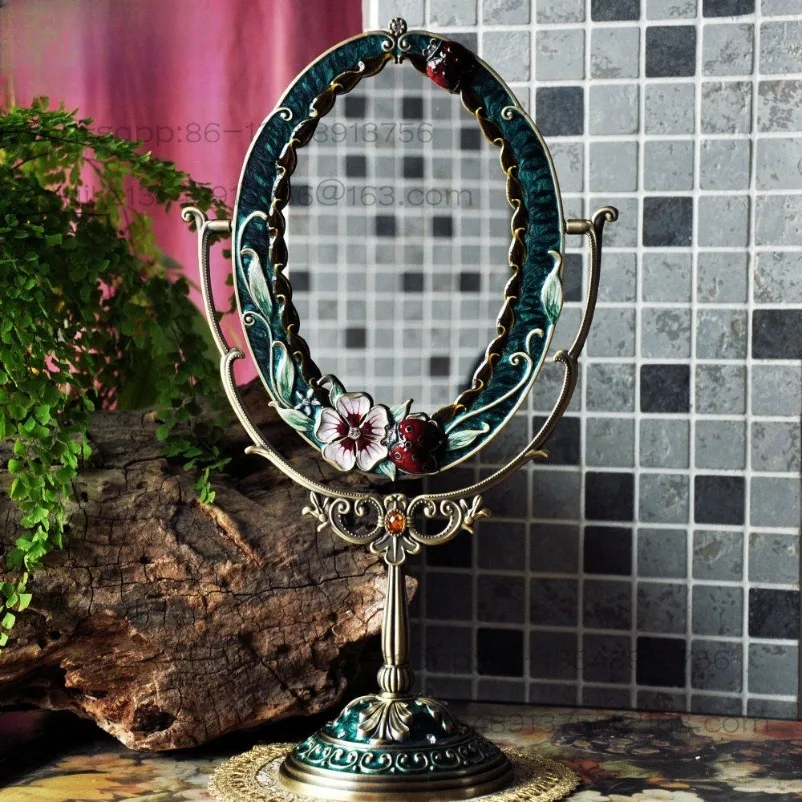 Vintage European Double-sided Desktop Mirror Creative Princess Vanity Mirror Vanity Mirror Gift