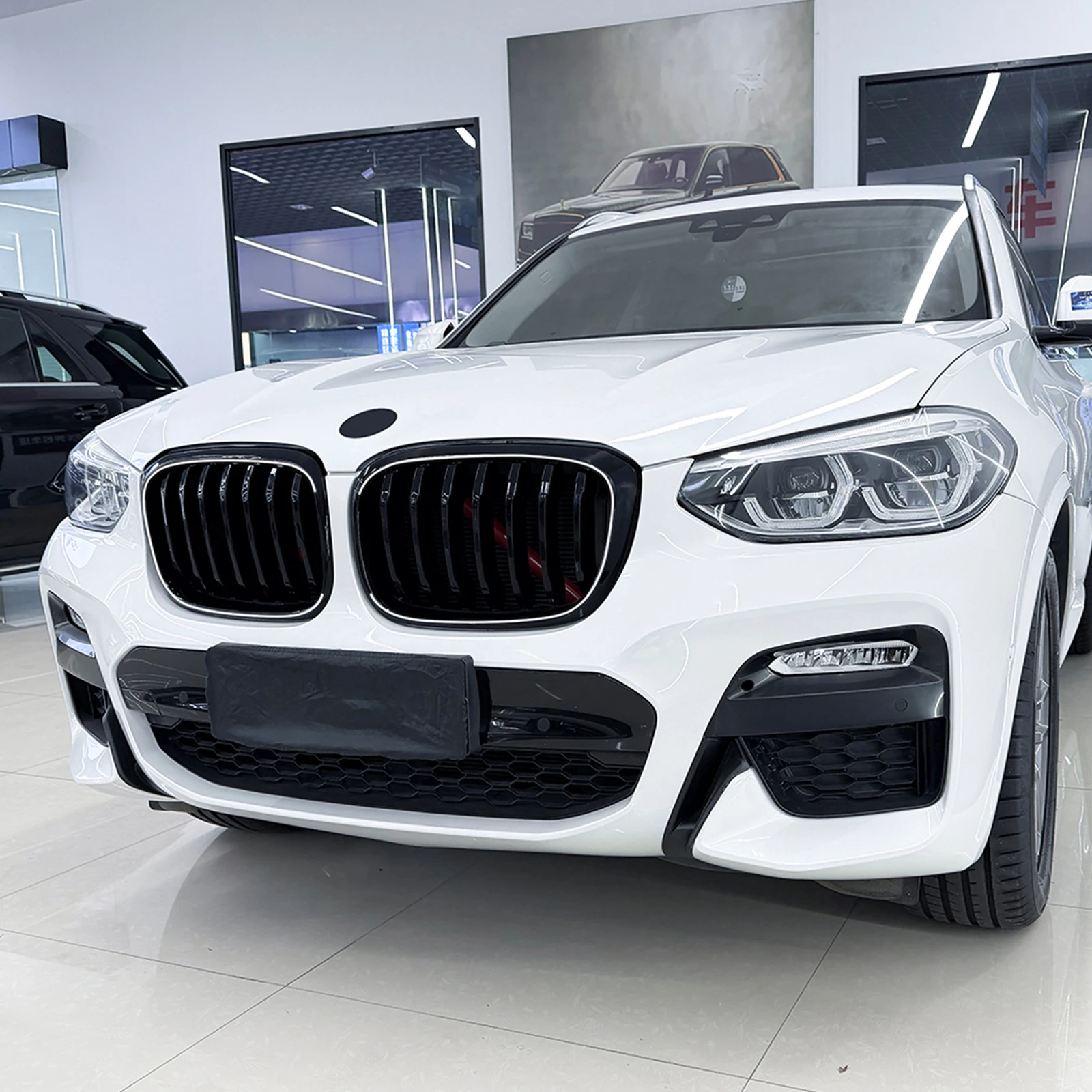 

Передняя решетка радиатора (гриль) для BMW X3 G01 2018-2021 и X4 G02 2019-2021