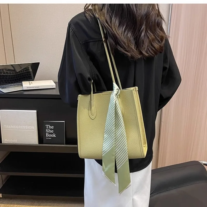 

Design Handbag 2023 New Fashion Shoulder Popular Tote Bag Sac A Main Femme Messenger Bag Women