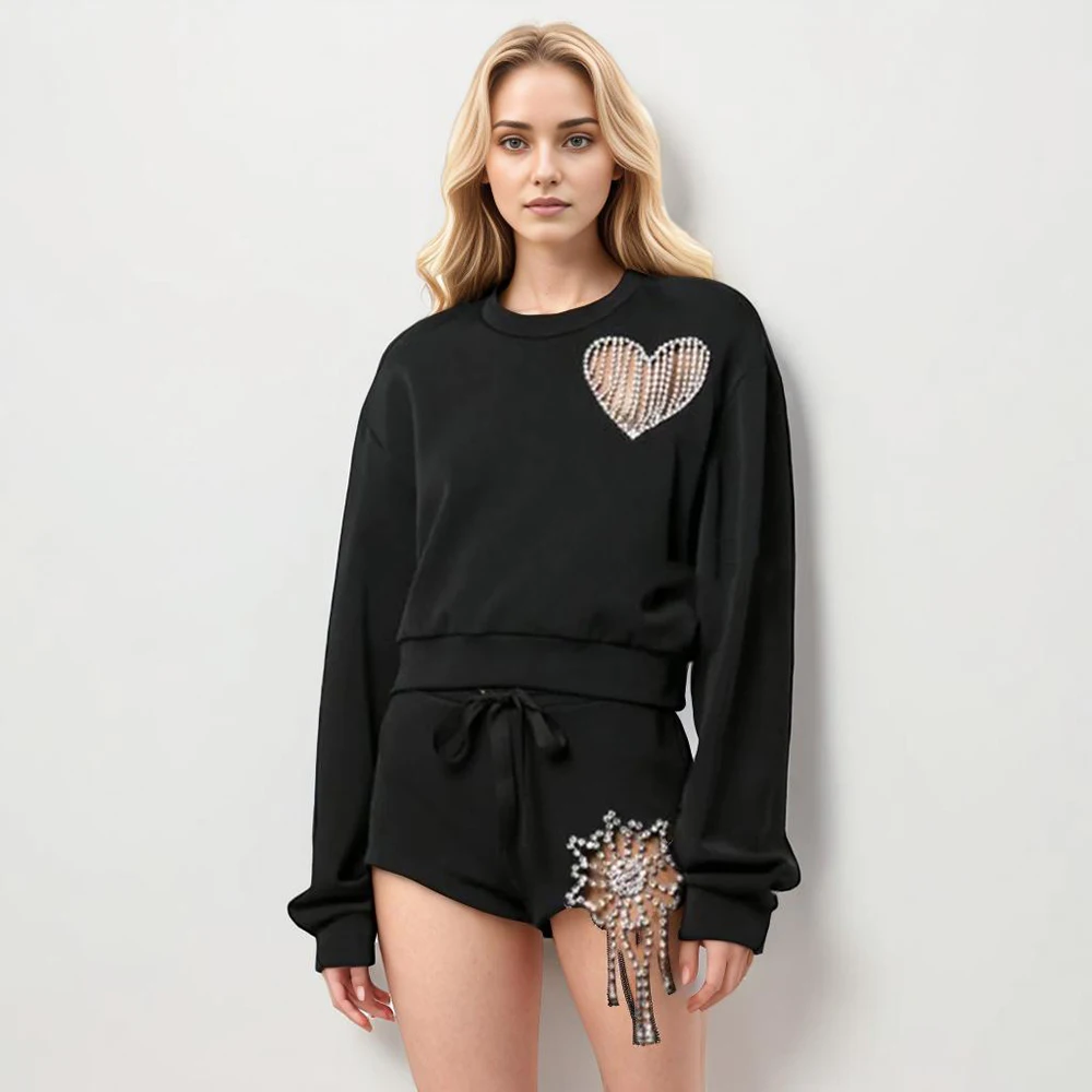 

Loose Hollow Out Sweatshirts For Women Round Neck Long Sleeve Pullover Patchwork Chain Heart Solid Sweatshirt Female 2024