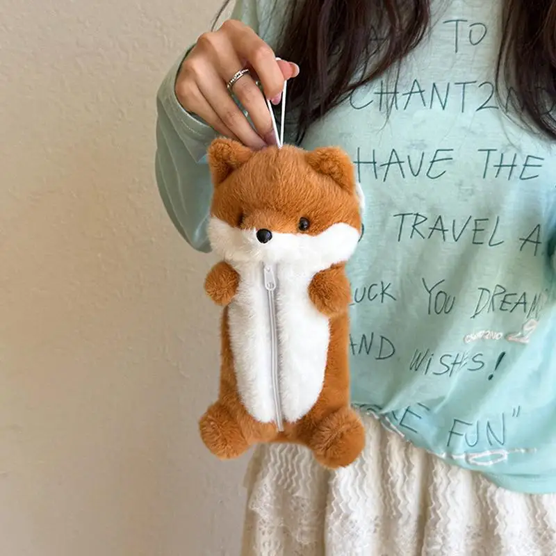 Weiches, flauschiges Plüsch-Fuchs-Federmäppchen mit tragbarem Aufhängering und großer Kapazität für Schüler, Schule, Büro und Schreibwaren-Aufbewahrung. – Detail 13