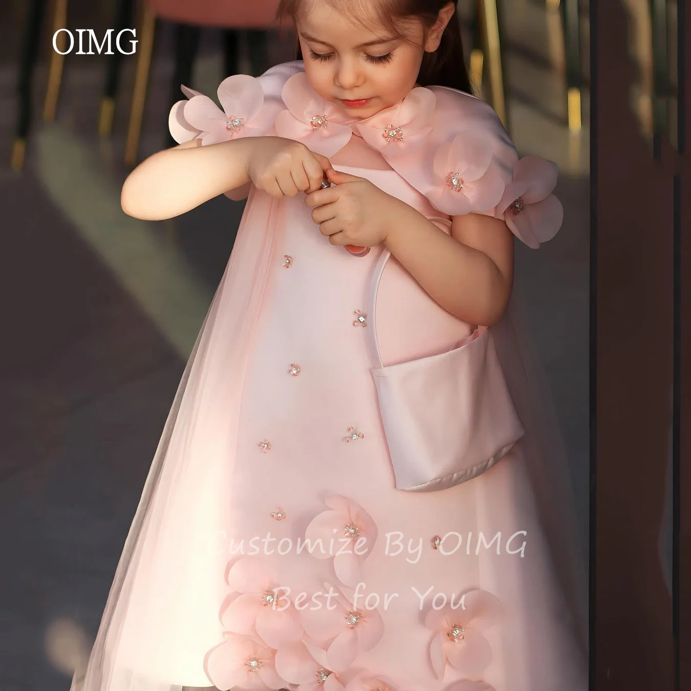 فساتين OIMG باللون الوردي مع الزهور/الخرز على شكل حرف A وأكمام قصيرة لحفلات الزفاف بطول الركبة فستان عيد الميلاد حسب الطلب #4