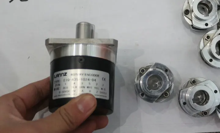 Codificador LANNZ alemán IS-G3P1-P1-M30