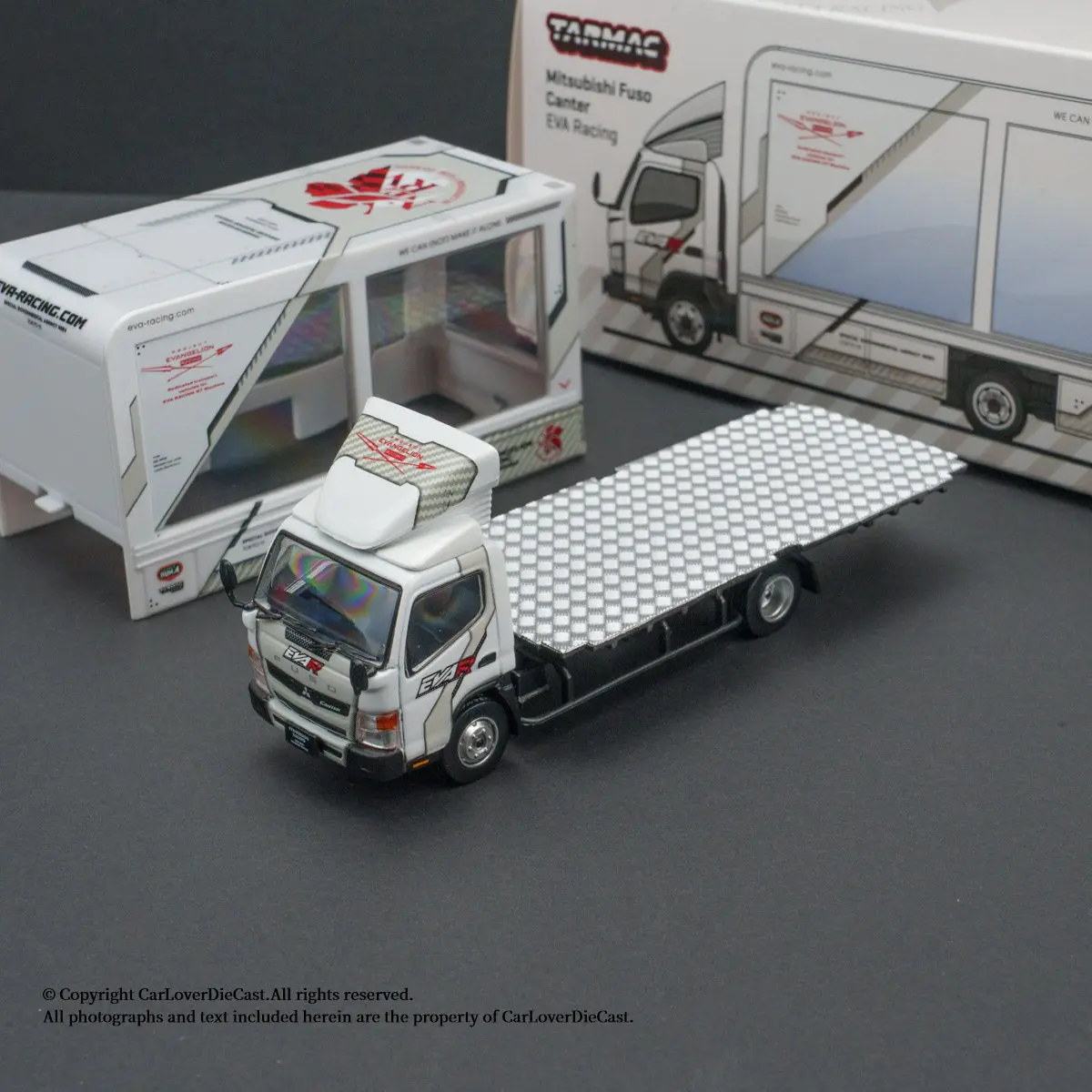modele-de-camion-en-alliage-mitsubishi-fuso-canter-eva-box-truck-a-l'echelle-1-64-diecast-tw