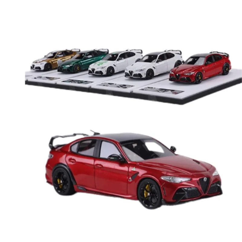 CL 1:64 Scale Giulia Resin Car Model Static Collection Decorated Holiday Gifts Toys Classic Souvenir Gift