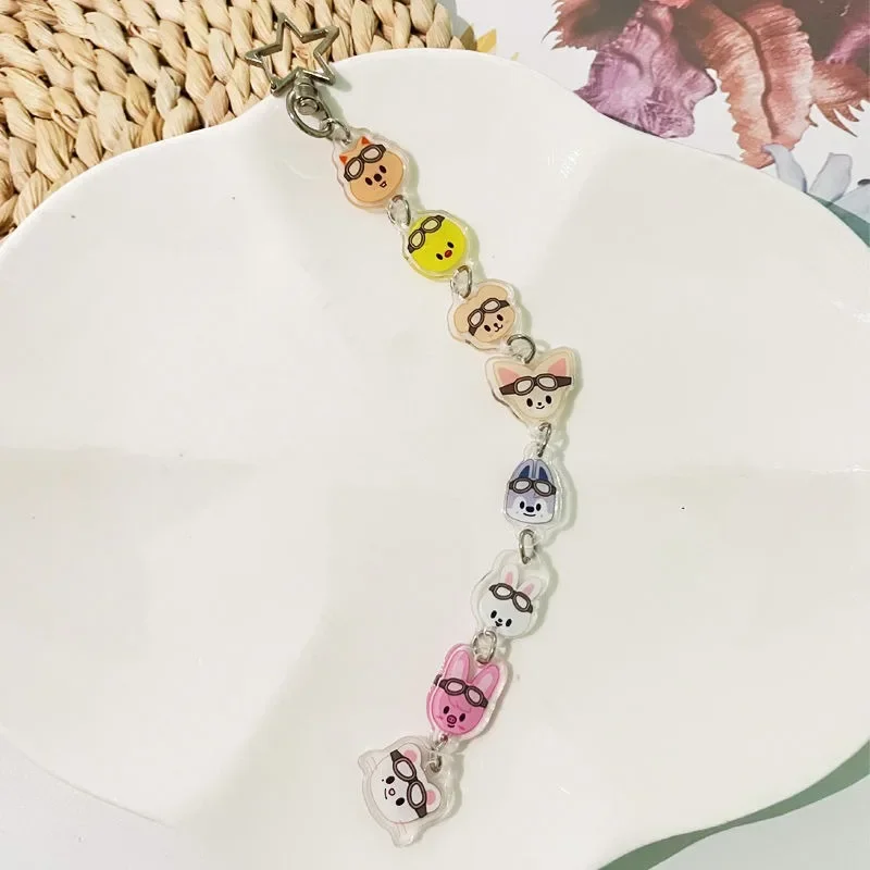 2025 SKZOO Anime acrílico KPOP llavero accesorios colgante de dibujos animados lindo bolso creativo encanto llavero de coche amigos Fans regalos