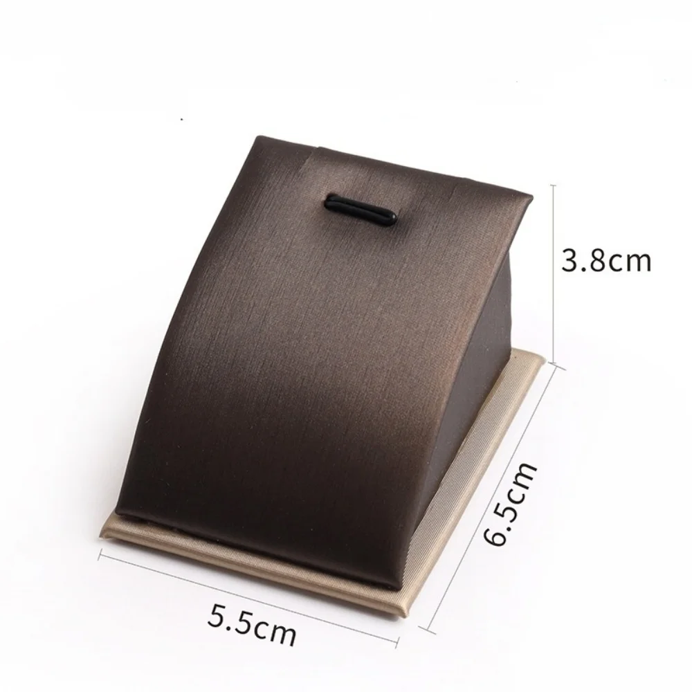 

Подставка для ювелирных изделий для витрин, демонстрационный стенд для подвесок, ожерелий, цепочек, подарков, органайзер, мини-портативная демонстрационная подставка из искусственной кожи