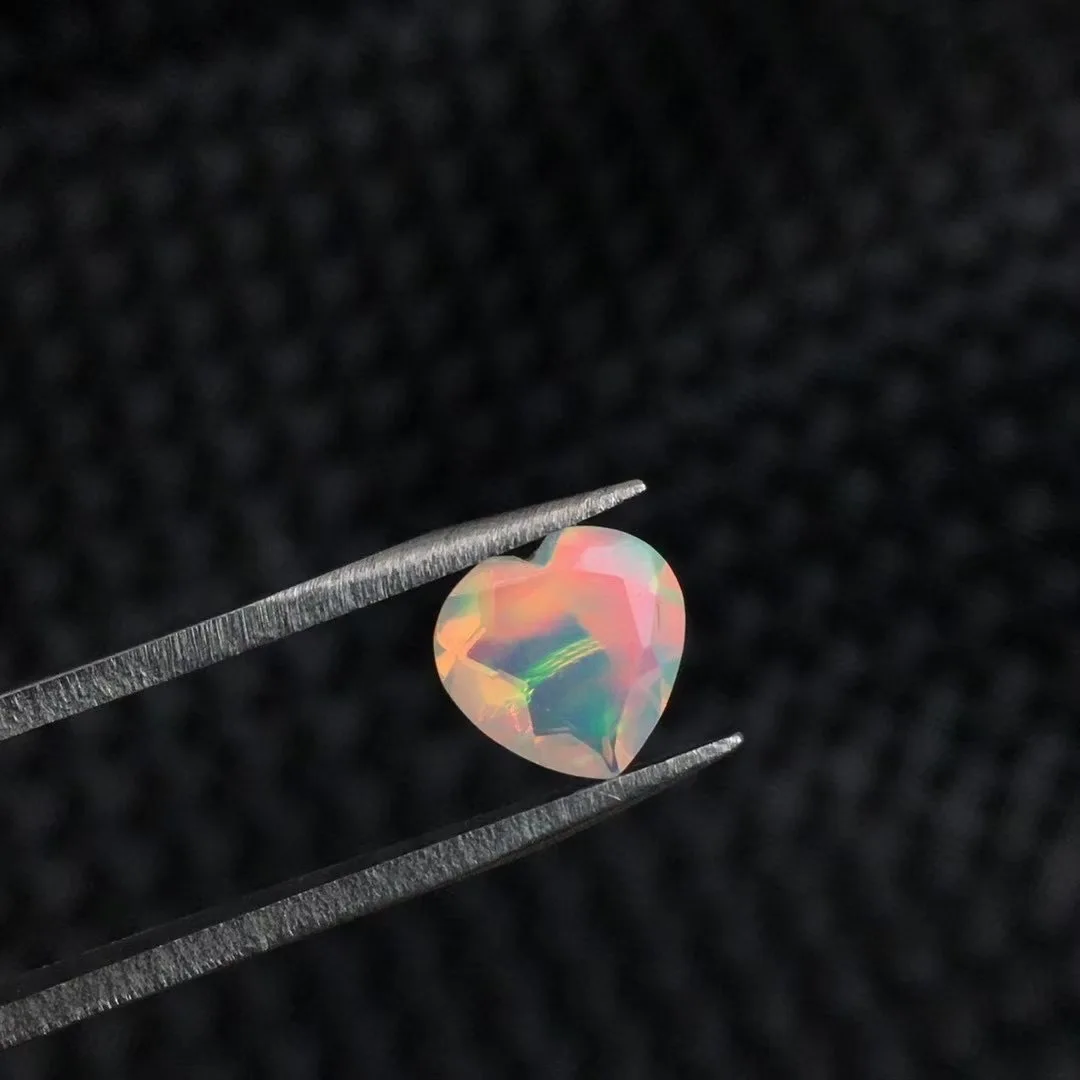 

1 Pc Fengbaowu Natural Stone Colorful Opal Faceted Heart Cabochon Shape DIY Ring Pendant High Quality Jewelry Gift Accessories