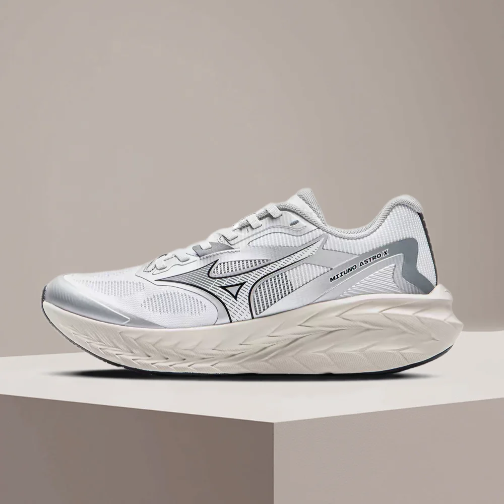 Mizuno ASTRO X Unisex Silver Low-Top Runners – Breathable Mesh Upper, Durable Sole & Versatile Everyday Comfort D1GH250506