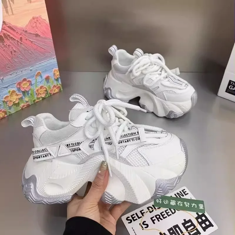 

Fashion White Chunky Sneakers Women Thick Sole Platform Shoes Breathable Mesh Lace-Up Casual Sports Running Shoes for Daily Wear