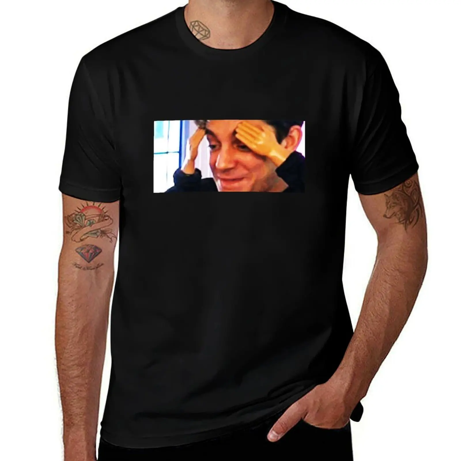 Unus Annus Tiny Hands Ethan (no text) T-Shirt Construction Work Tee Shirt
