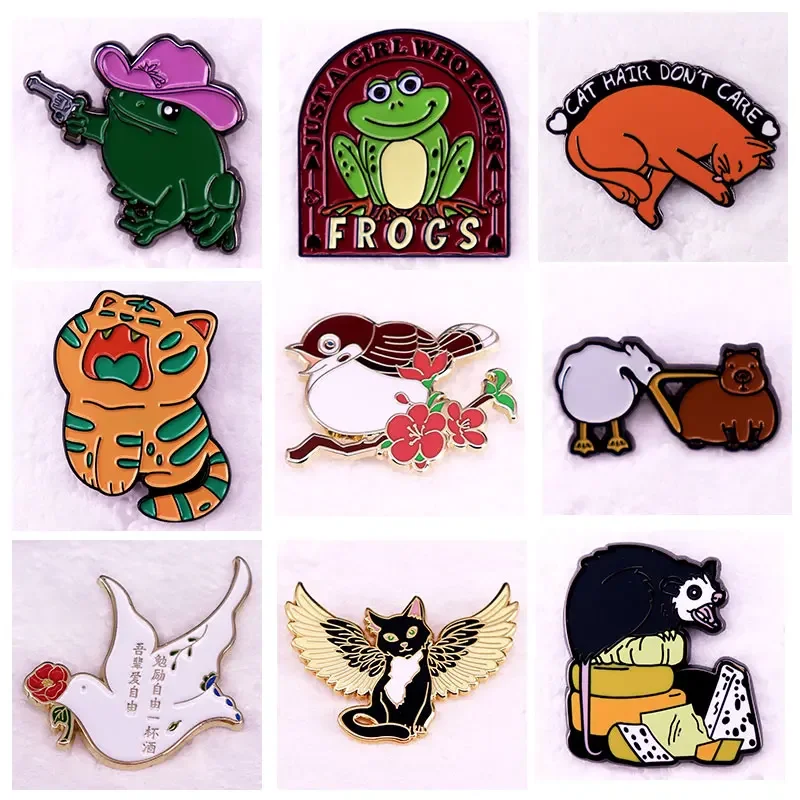 

Cute cartoon animal brooch Children Fashion Gifts Hoodie Backpack Hat Decorative Accessories Fans Gift