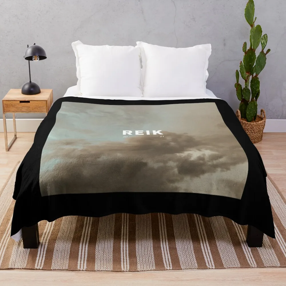 Reik - 20 -- 21 album 2020 Throw Blanket Decorative Sofa wednesday Luxury St Bed Fashionable Blankets