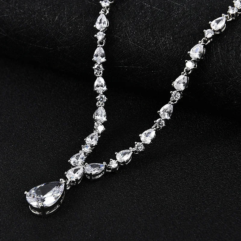 Luxury brand genuine real jewels Liang Ya Li Ren (Korean version) bride zircon set jewelry high quality