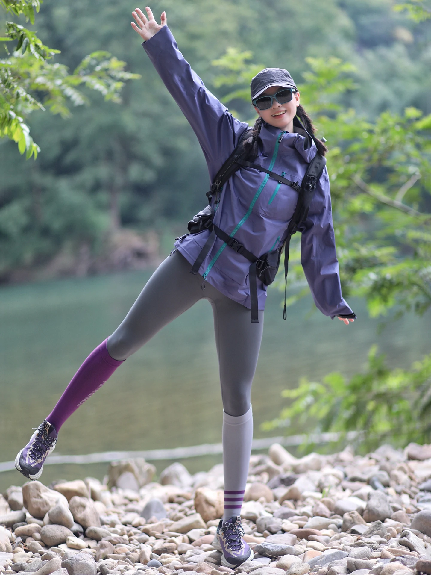 

Женская легкая фиолетовая куртка с капюшоном для защиты от солнца, быстросохнущая, для активного отдыха, модная, летняя