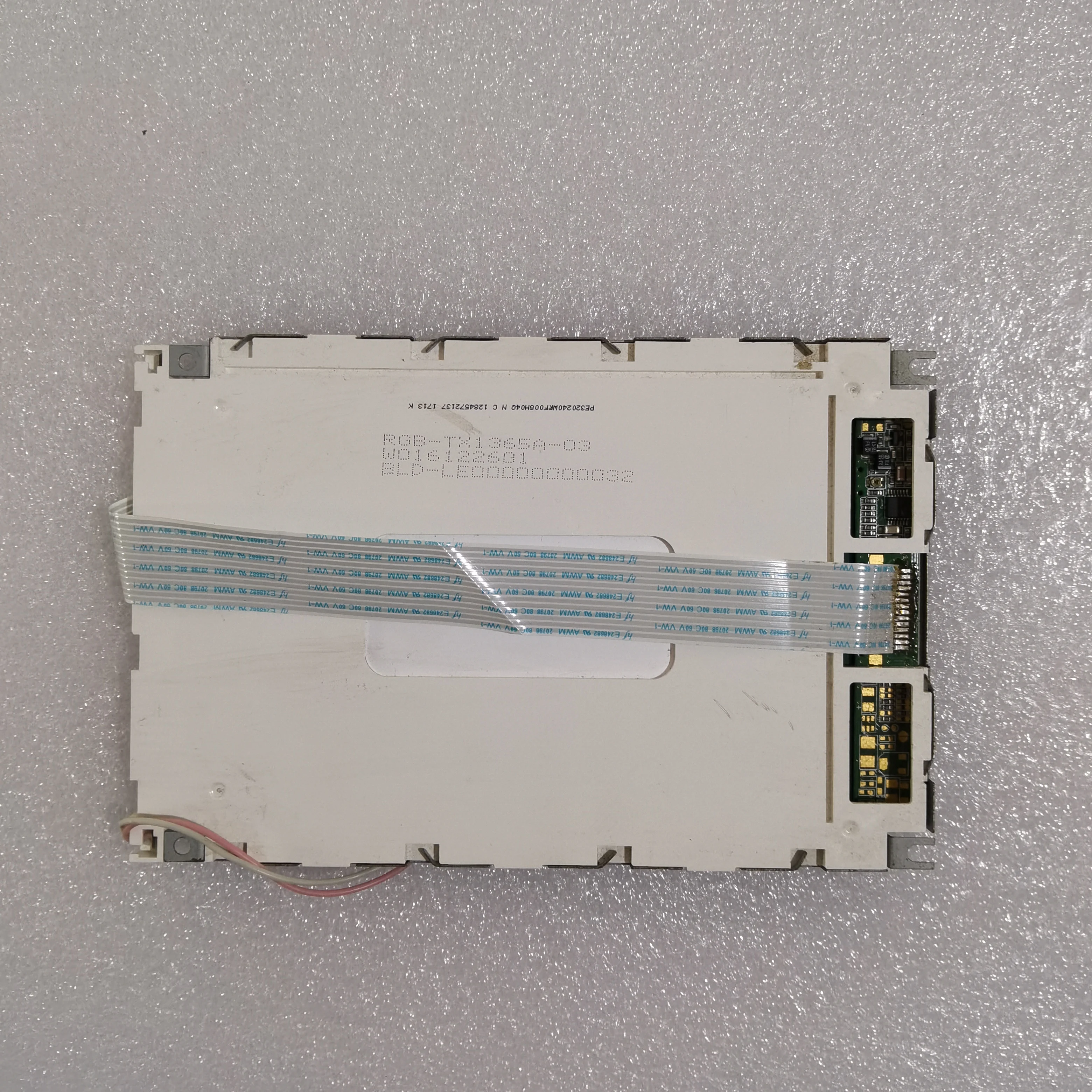 Pantalla LCD PE320240WRF008H04Q