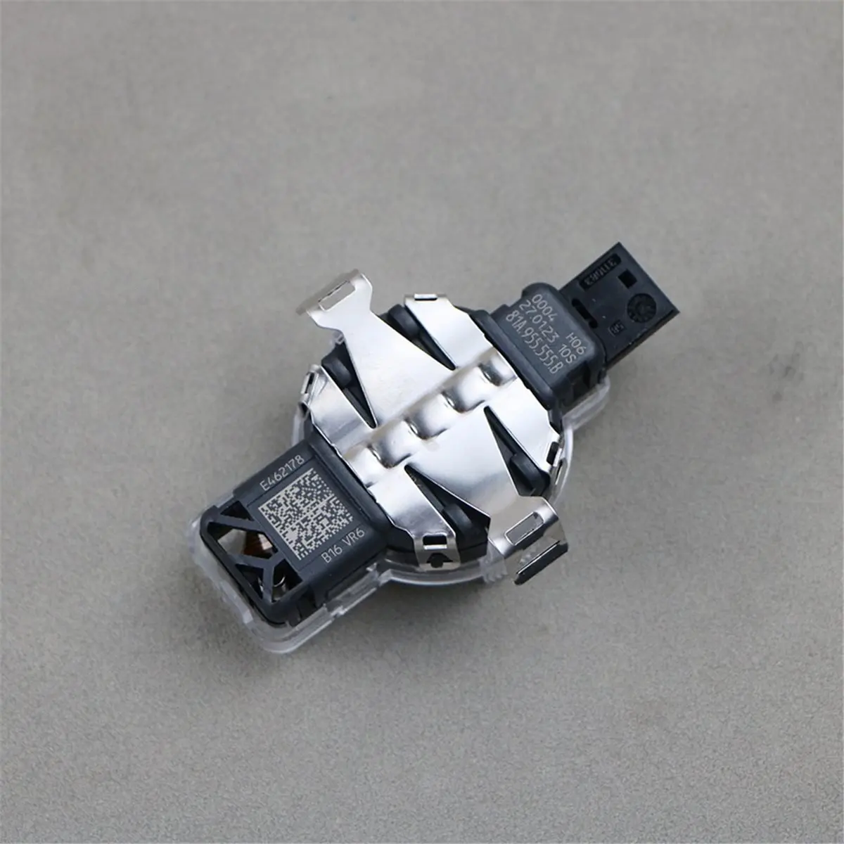 81A955555B Windshield Glass Rain Sensor for Audi A3 A4 Allroad B9 A5 A6 C8 A7 A8 E-Tron Q3 Q5 Q7 Q8 81A907660A view 4
