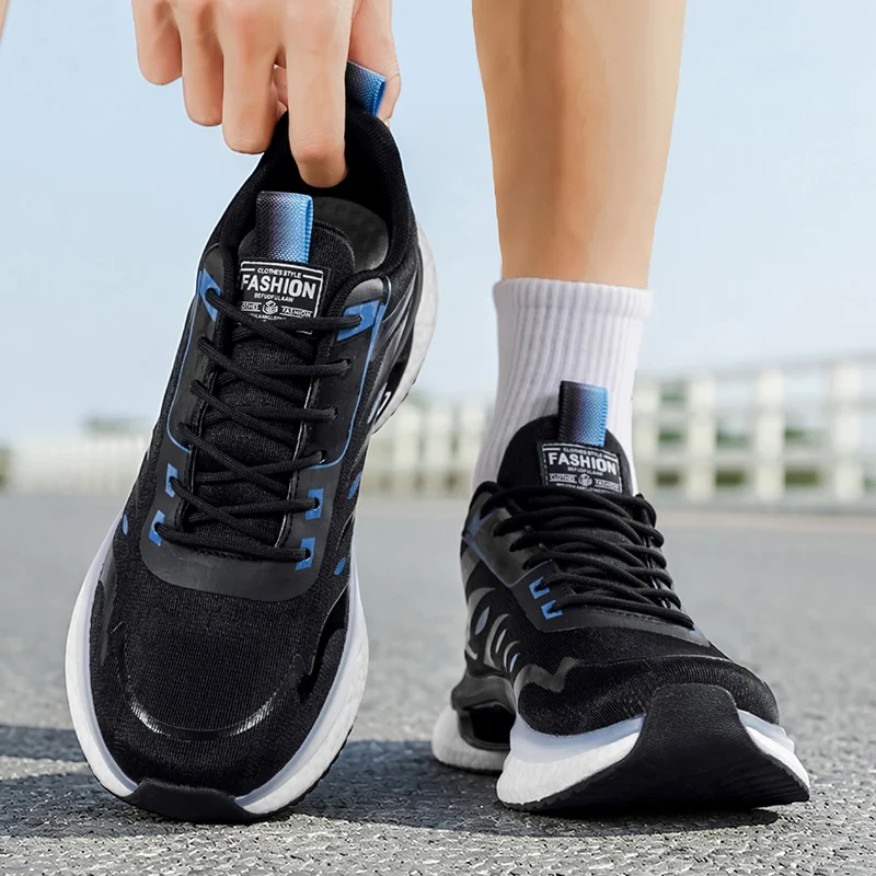 

Winter Urban Sneakers, Lined Warm Upper for Mall Visits, Square Walk and Short Cold-day Indoor Outdoor Trips
