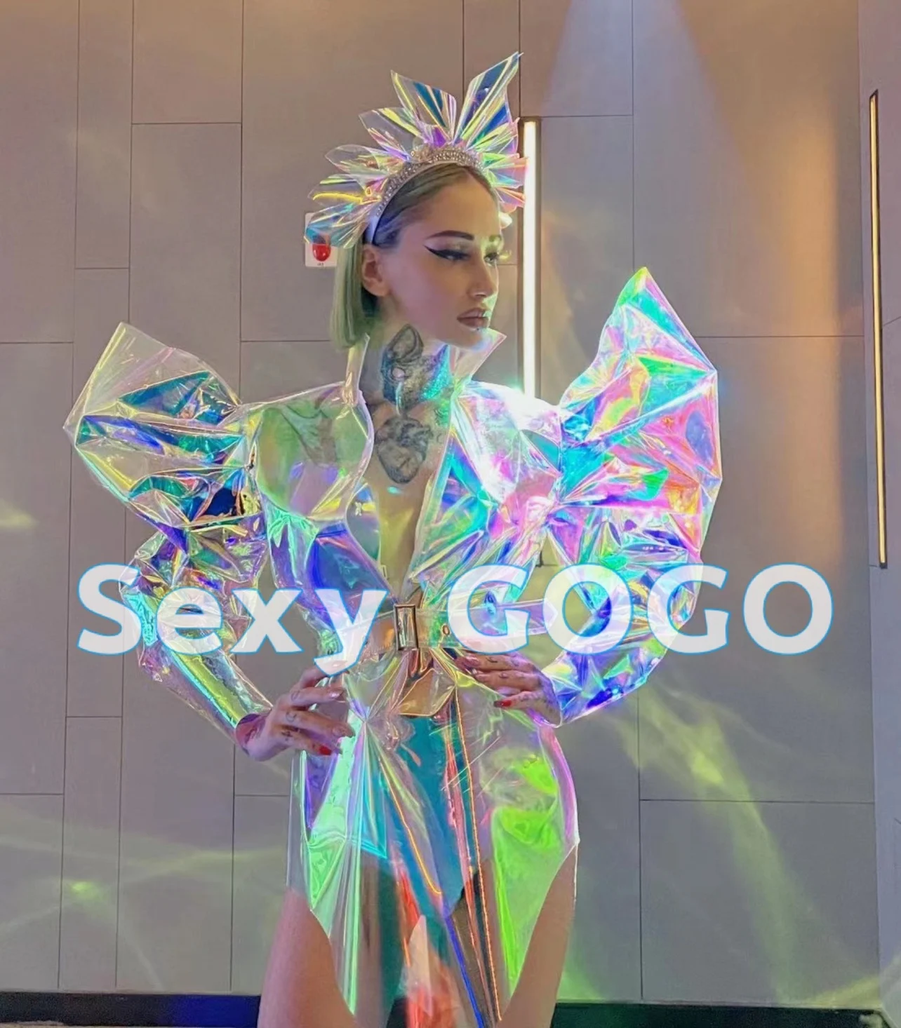 New Sexy Drag Queen Costumes Women Laser Costume Nightclub Party Technology Symphony Laser Fly Shoulder Festival Stage Costumes