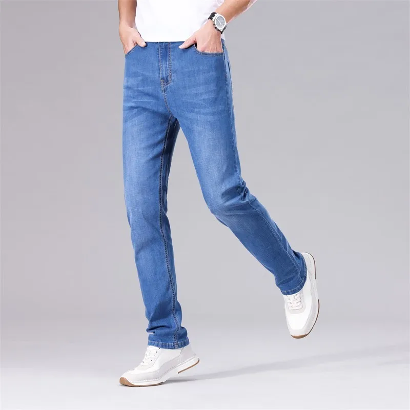 Jeans in denim elasticizzato da uomo Pantaloni dritti casual da lavoro nuovi sottili Pantaloni blu neri Pantaloni maschili giornalieri Dropship