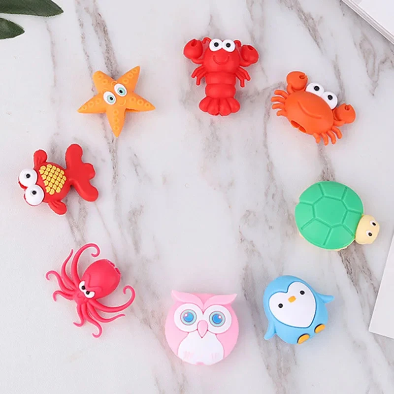 Cute Insect Shape USB Charger Cable Cover Protettiva Soft Silicone Data Line Cord Protector Per Connettore Smart Phone