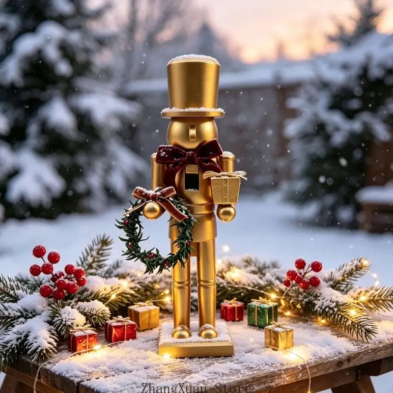 Weihnachts-Nussknacker-Figur, Tischdekoration aus Holz, mattes Gold-Finish mit Kranz-Akzent, 38,1 große Kaminsimse und – Detail 4