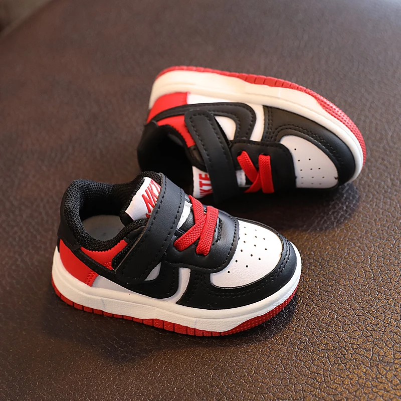 2024 Spring and Autumn Korean version of baby boy white shoes children\'s sneakers sports shoes boys and girls baby toddler s
