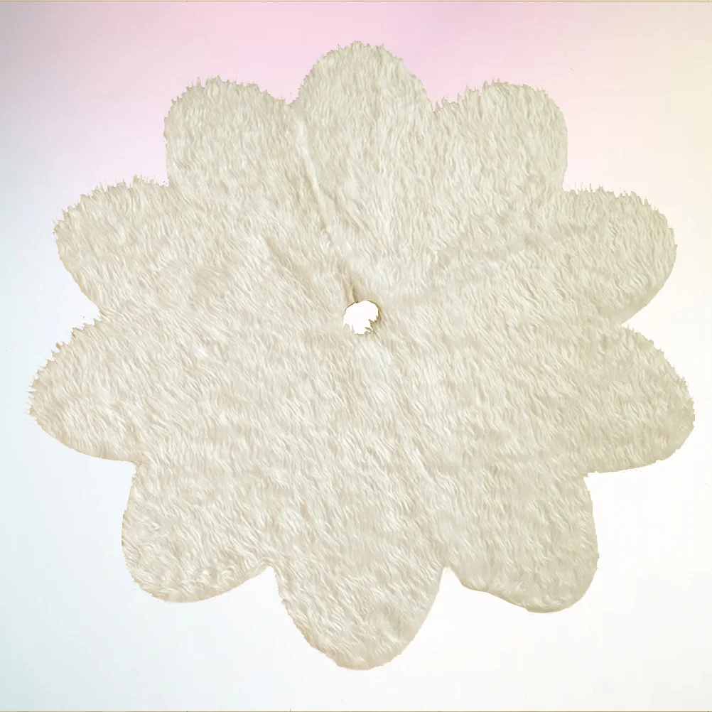 

78CM Christmas Tree Skirt Floral Shape White Artificial Wool Christmas Tree Base Decoration Apron Wrap