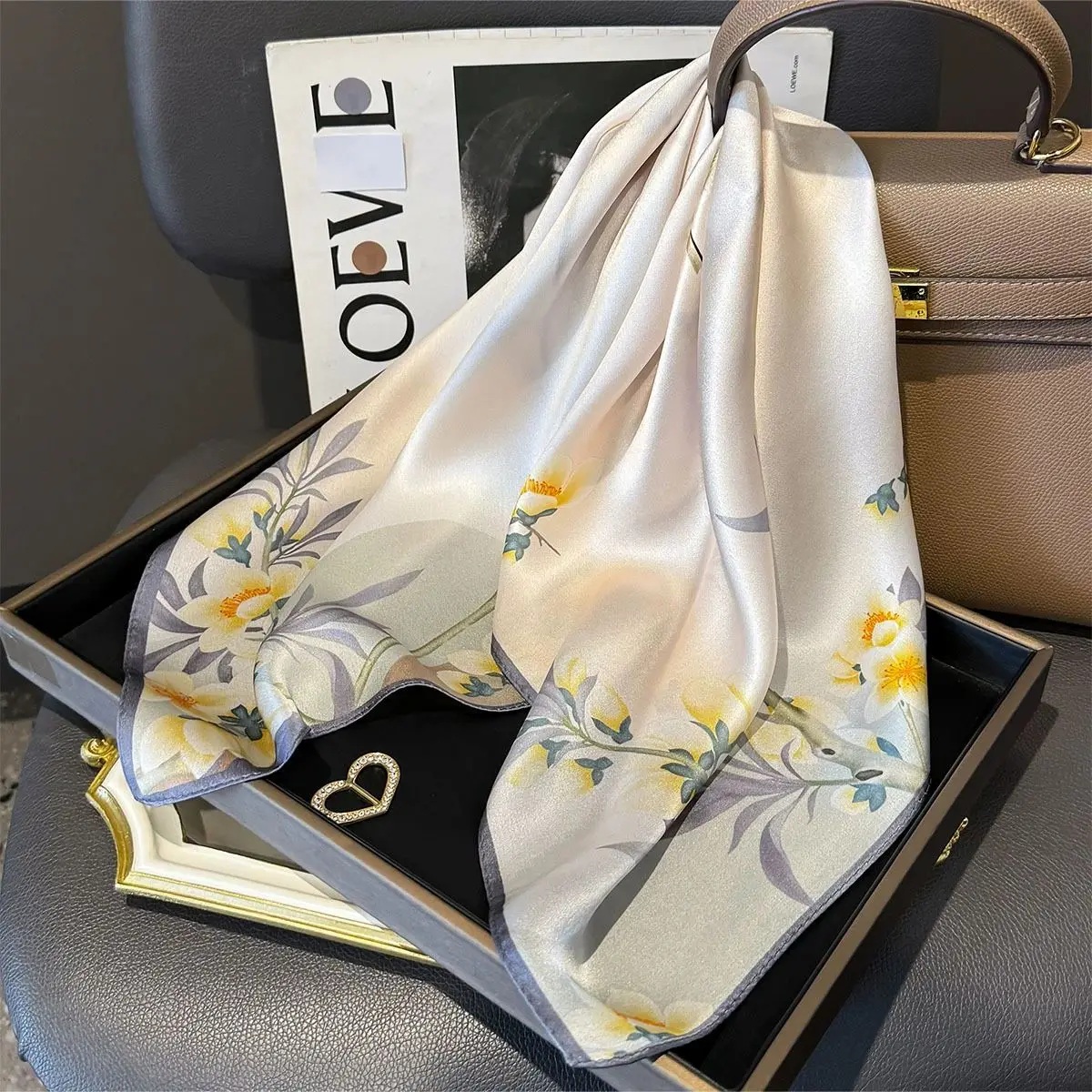 100 % natürlicher Seidenschal für Damen, Foulard, Damen-Schal, elegantes, hochwertiges, quadratisches Halstuch für Damen, Hijab, Bandana, Schals – Detail 7