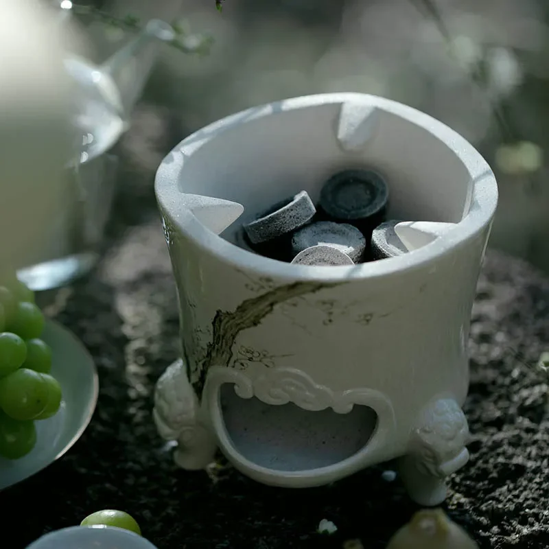 Handmade Ceramic Charcoal Stove Retro Plum Blossom Design Single Burner for Kung Fu Tea Set Household Carbon Heater with