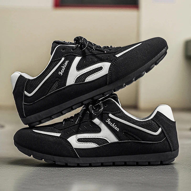 

Training Shoes for Men Spring and Summer Contrasting Color Skateboarding Shoes Flat Sports Casual Sneakers Zapatillas Hombre