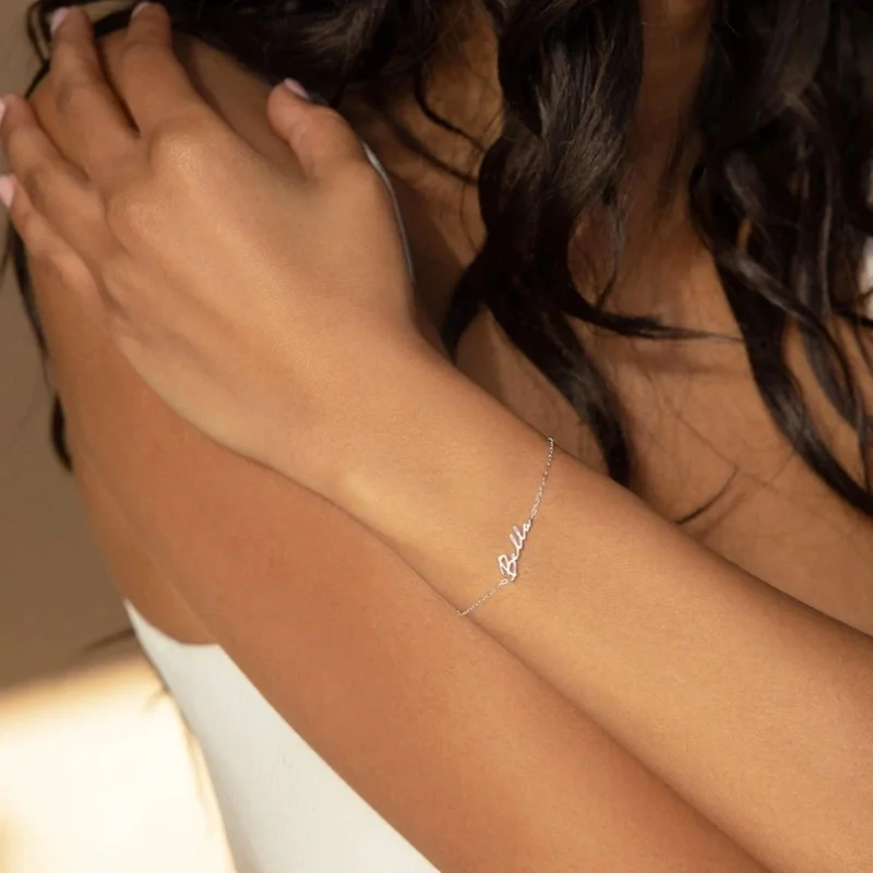 

Customized Name Bracelet For women's Personalized Fashion Simple Letter Stainless Steel Jewelry Nameplate Bracelets Gifts