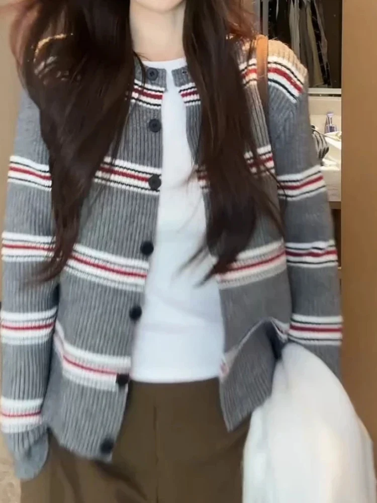 Loose Fit Women's Knitted Long Sleeve Cardigan Sweater Soft Cozy Striped Outerwear Early Autumn New Style Korean Style